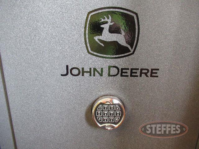 2015 John Deere 